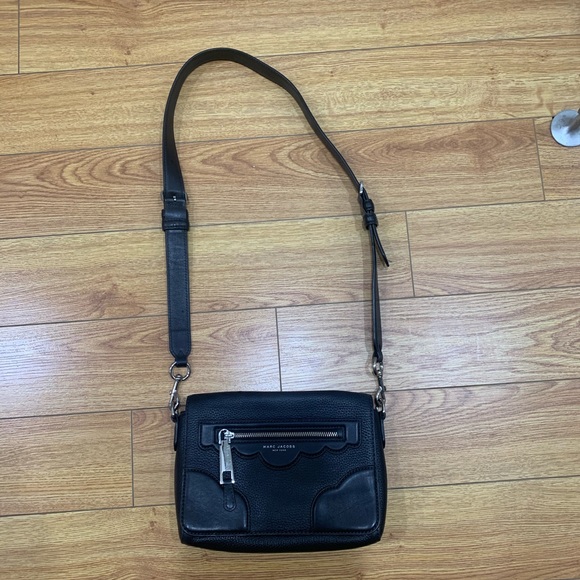 Marc By Marc Jacobs Handbags - March By Marc Jacobs crossbody